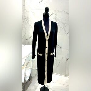 Ann Taylor Black and Cream Long Sleeve Dress